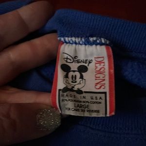 Mens long sleeved sweatshirt